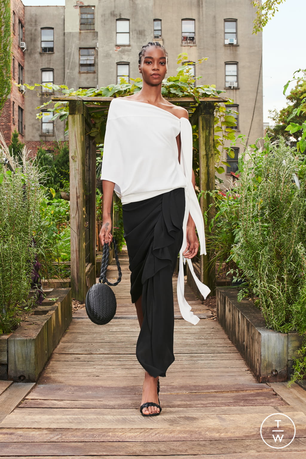 Fashion Week New York Spring/Summer 2021 look 50 de la collection Michael Kors Collection womenswear