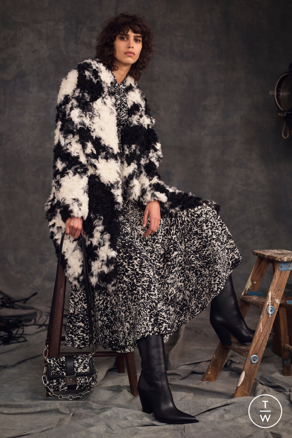 Fashion Week New York Pre-Fall 2020 look 19 de la collection Michael Kors Collection womenswear