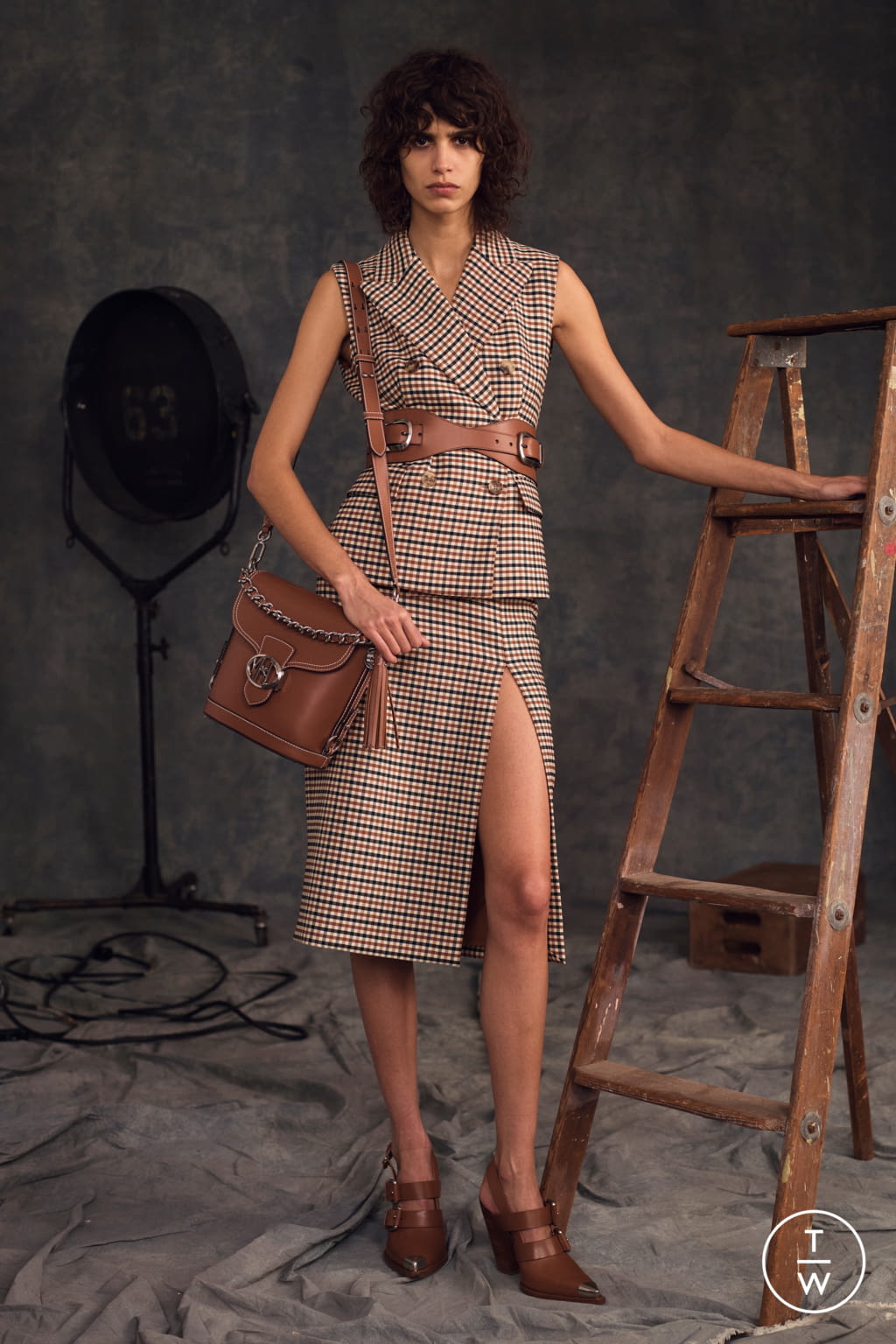 Fashion Week New York Pre-Fall 2020 look 33 from the Michael Kors Collection collection womenswear