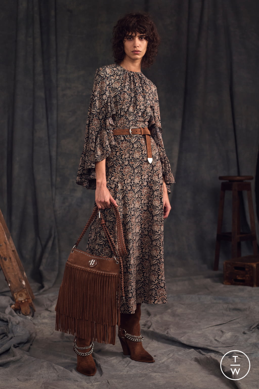 Fashion Week New York Pre-Fall 2020 look 34 from the Michael Kors Collection collection womenswear