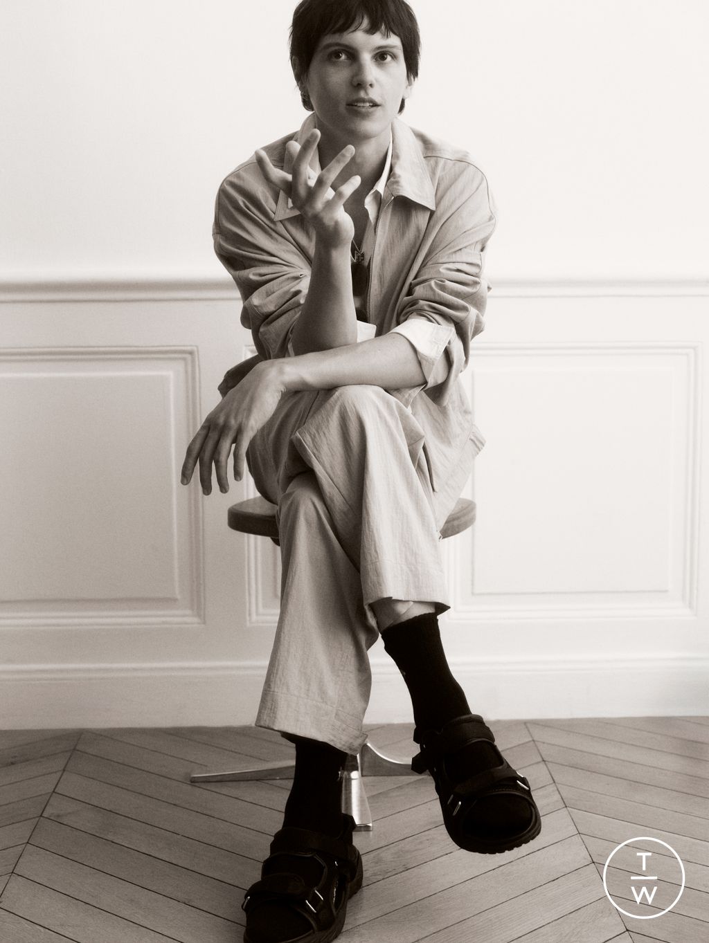 Fashion Week Paris Spring/Summer 2026 look 9 from the Maison Kitsuné collection menswear