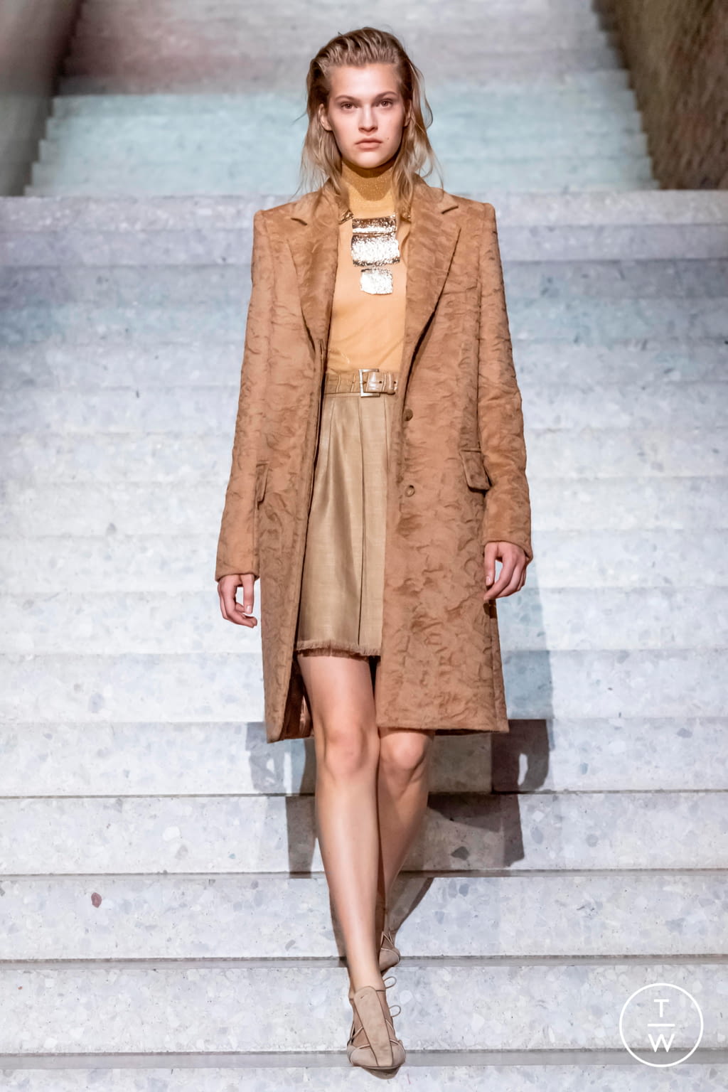 Fashion Week Milan Resort 2020 look 20 from the Max Mara collection 女装