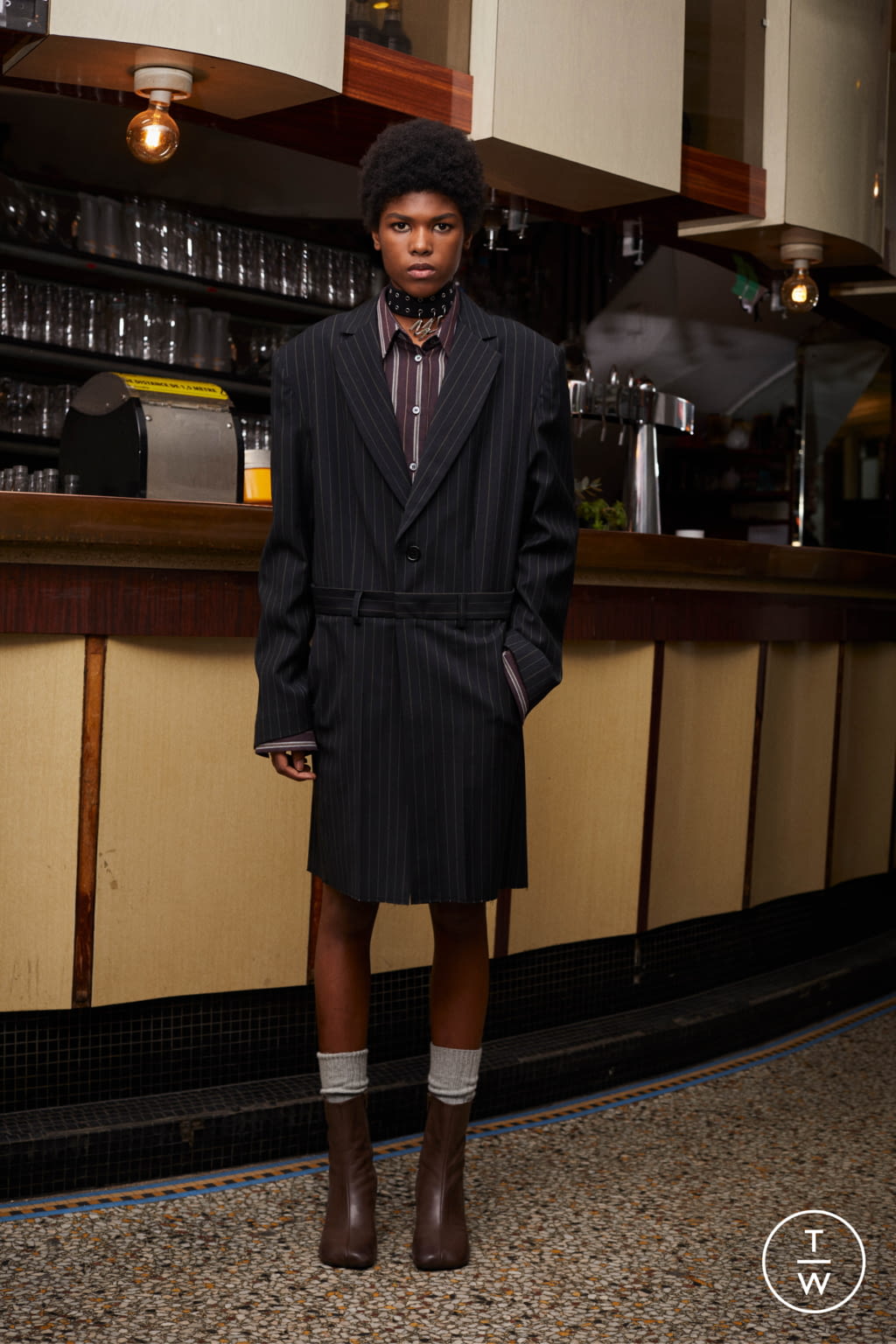 Fashion Week Milan Pre-Fall 2022 look 14 from the MM6 collection womenswear