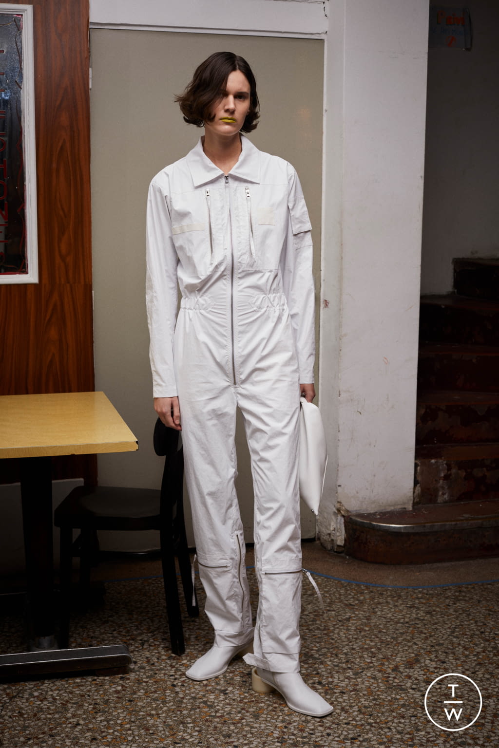 Fashion Week Milan Pre-Fall 2022 look 18 from the MM6 Maison Margiela collection 女装