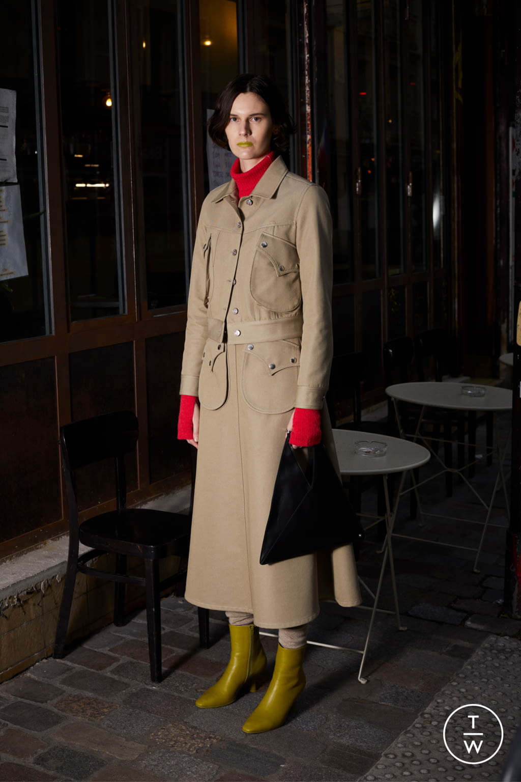 Fashion Week Milan Pre-Fall 2022 look 24 from the MM6 Maison Margiela collection 女装