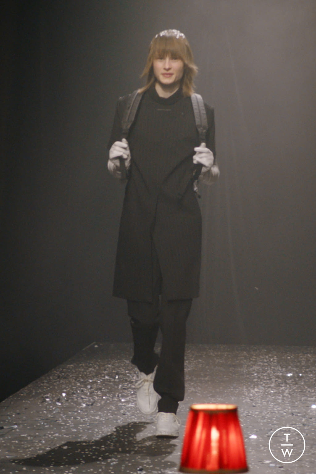 Fashion Week Milan Fall/Winter 2021 look 10 from the MM6 Maison Margiela collection 女装
