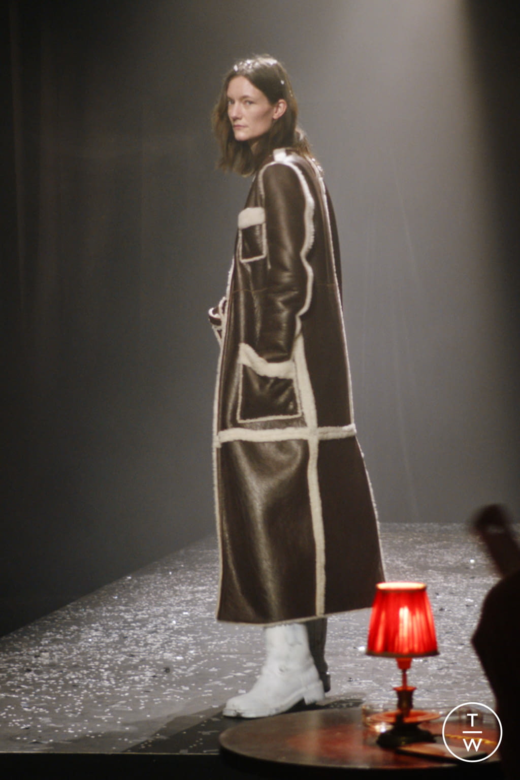 Fashion Week Milan Fall/Winter 2021 look 19 from the MM6 Maison Margiela collection womenswear