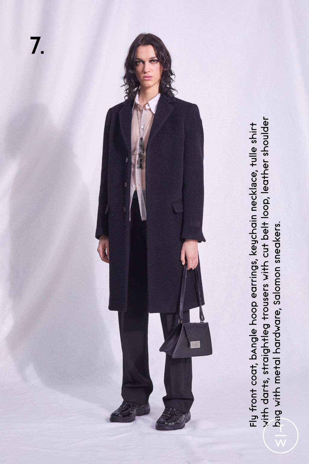 Fashion Week Milan Pre-Fall 2023 look 7 from the MM6 Maison Margiela collection womenswear