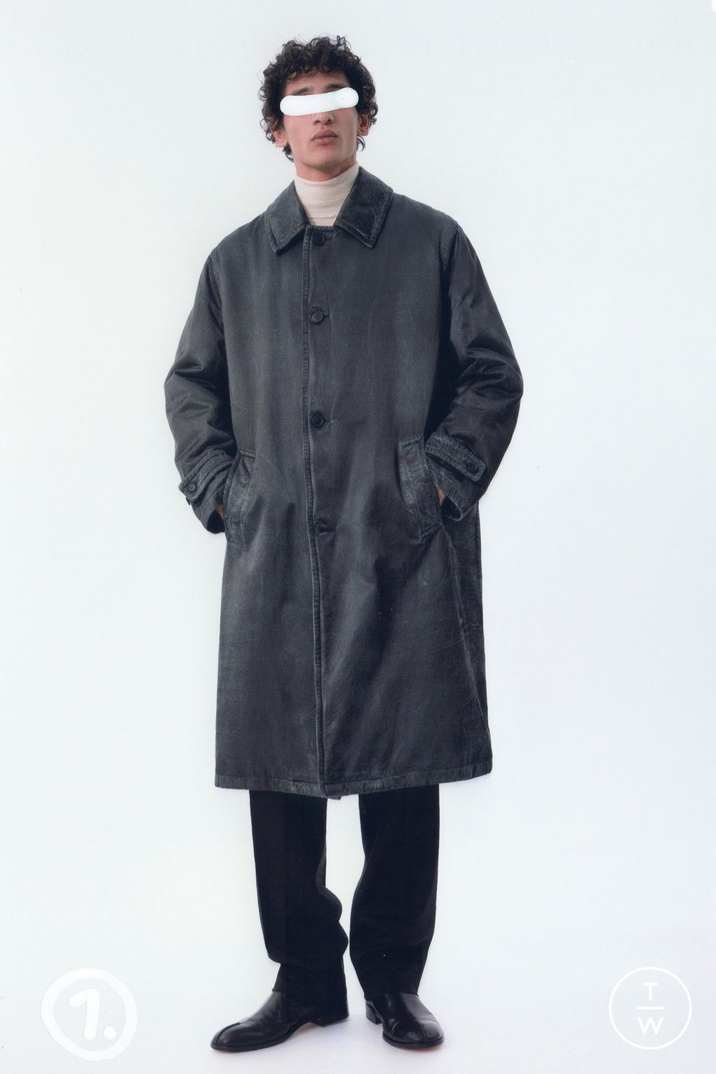 Fashion Week Milan Pre-Fall 2025 look 1 from the MM6 Maison Margiela collection menswear