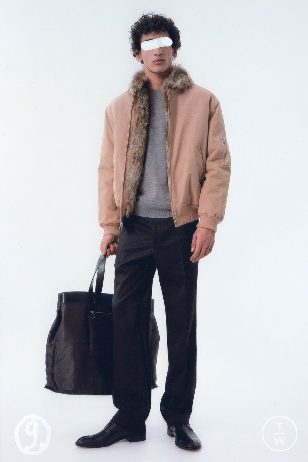 Fashion Week Milan Pre-Fall 2025 look 9 from the MM6 Maison Margiela collection 男装