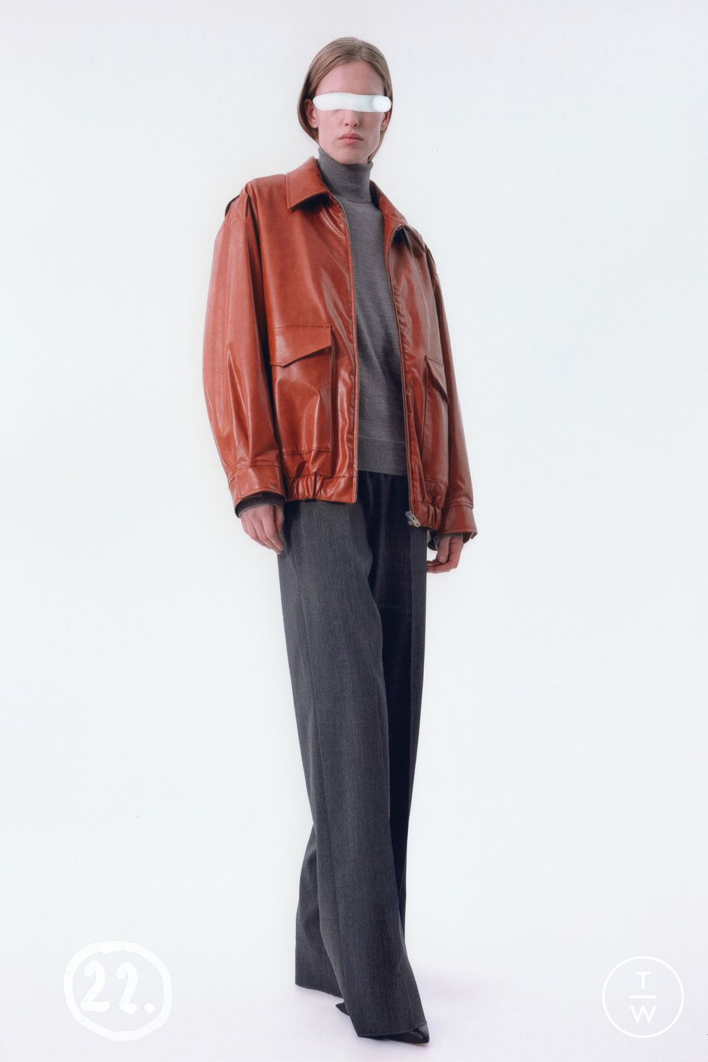 Fashion Week Milan Pre-Fall 2025 look 22 from the MM6 Maison Margiela collection womenswear