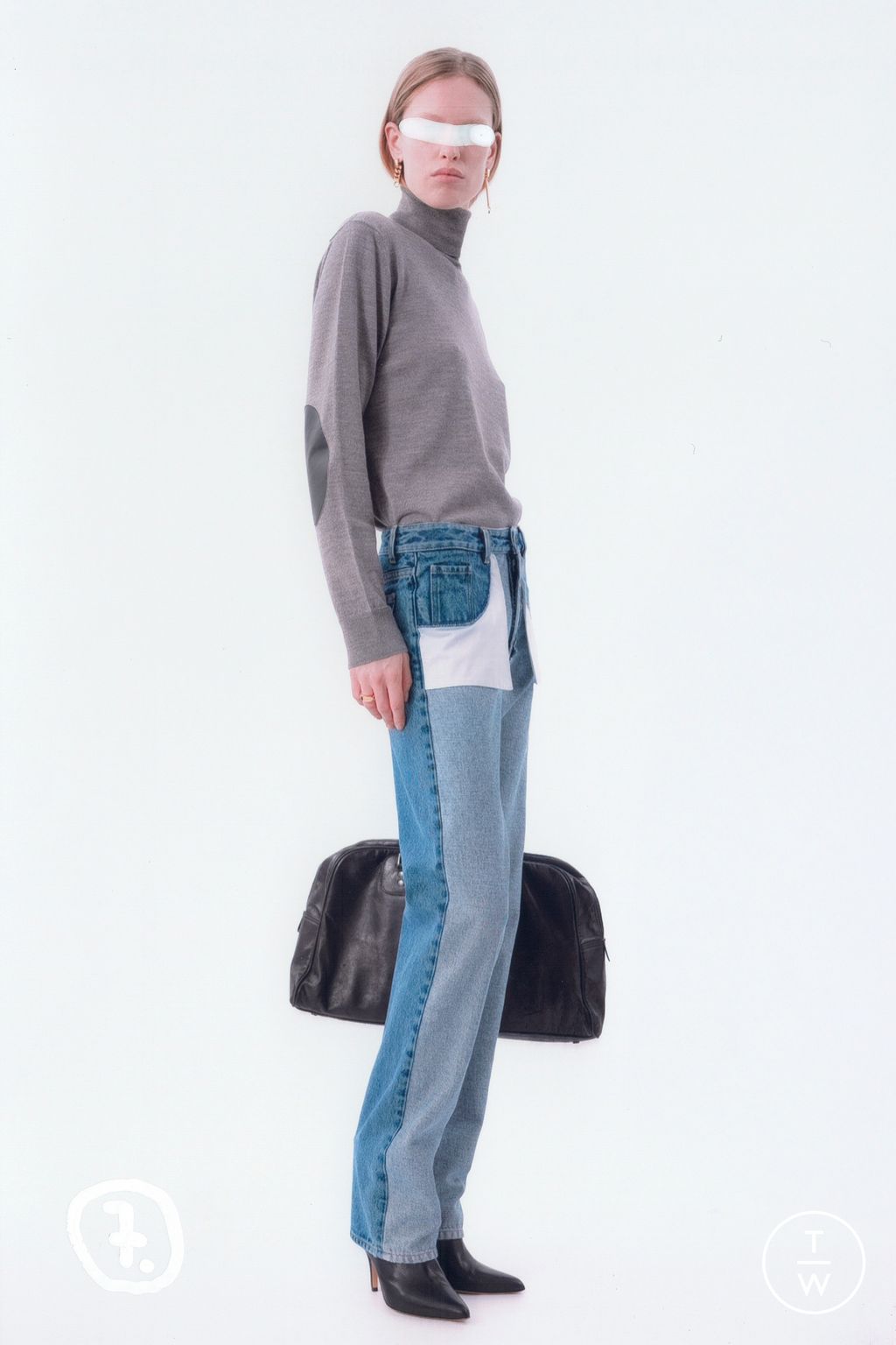 Fashion Week Milan Pre-Fall 2025 look 7 from the MM6 Maison Margiela collection womenswear