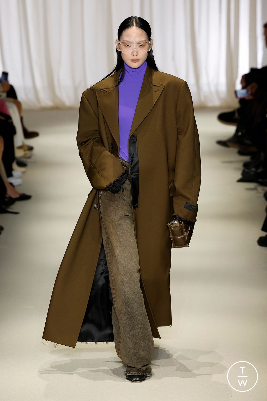 Fashion Week Milan Fall/Winter 2024 look 14 from the MM6 Maison Margiela collection 女装