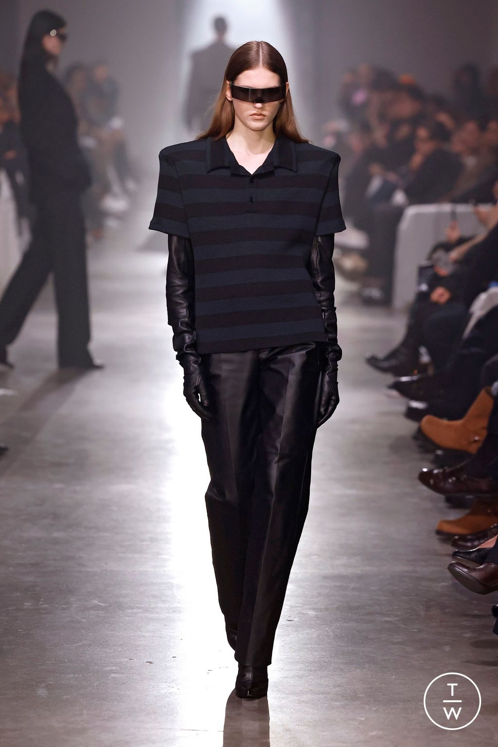 Fashion Week Milan Fall/Winter 2025 look 8 from the MM6 Maison Margiela collection womenswear