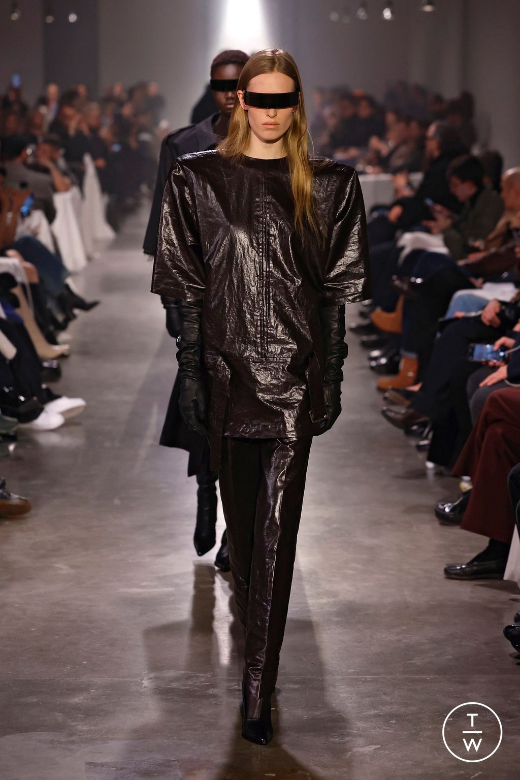Fashion Week Milan Fall/Winter 2025 look 47 from the MM6 Maison Margiela collection 女装