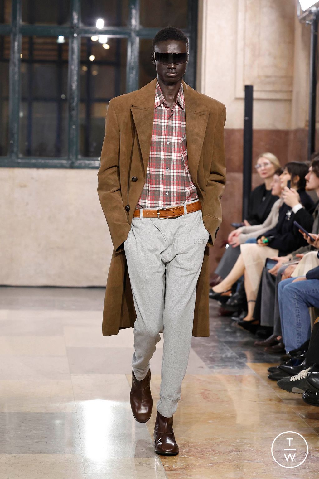 Fashion Week Milan Fall/Winter 2026 look 8 from the MM6 Maison Margiela collection womenswear