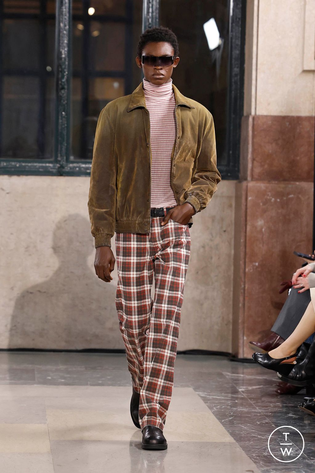 Fashion Week Milan Fall/Winter 2026 look 10 de la collection MM6 Maison Margiela womenswear