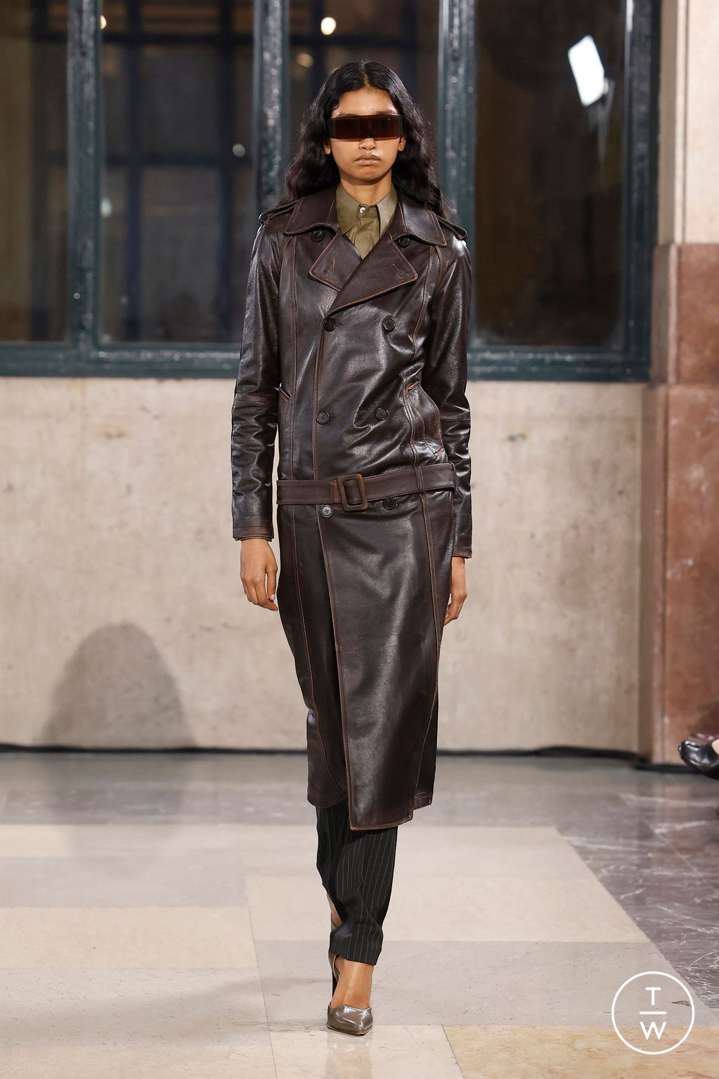 Fashion Week Milan Fall/Winter 2026 look 43 from the MM6 Maison Margiela collection womenswear