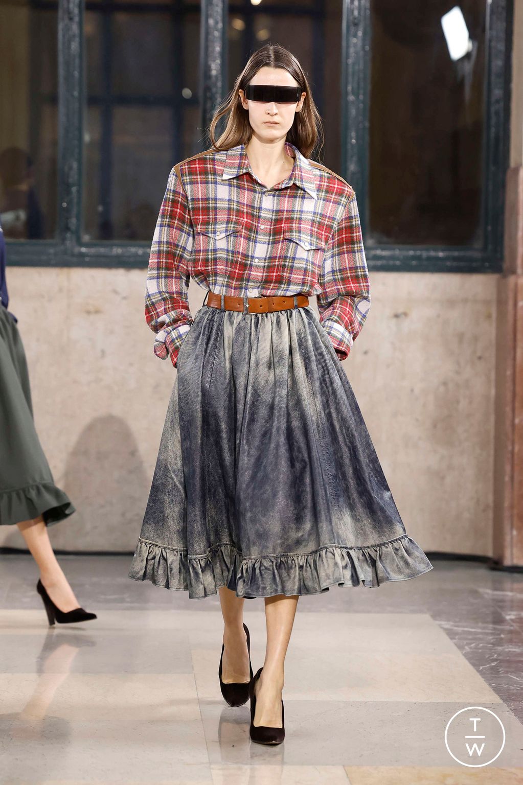 Fashion Week Milan Fall/Winter 2026 look 53 from the MM6 Maison Margiela collection womenswear