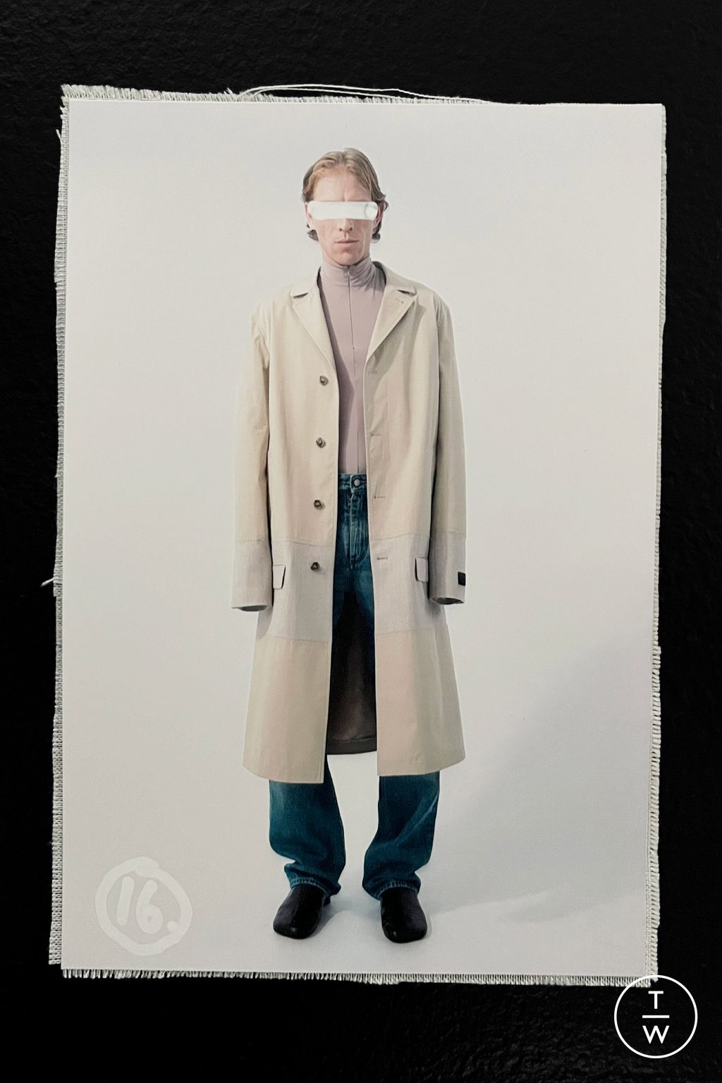 Fashion Week Milan Resort 2025 look 16 from the MM6 Maison Margiela collection menswear