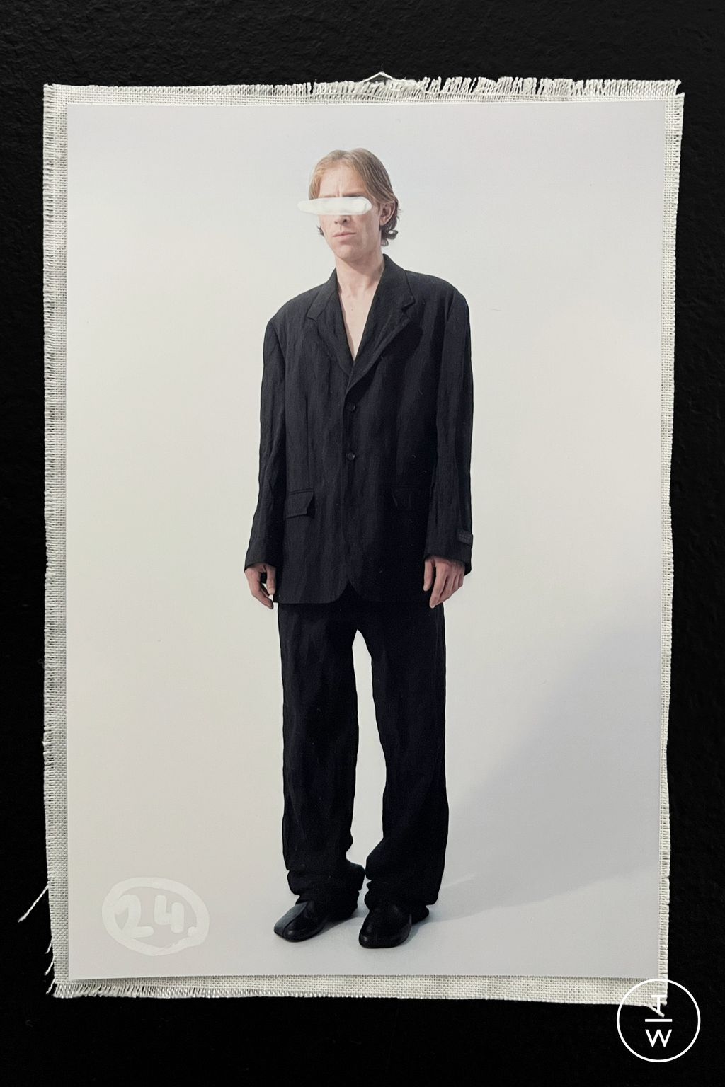 Fashion Week Milan Resort 2025 look 24 from the MM6 Maison Margiela collection menswear