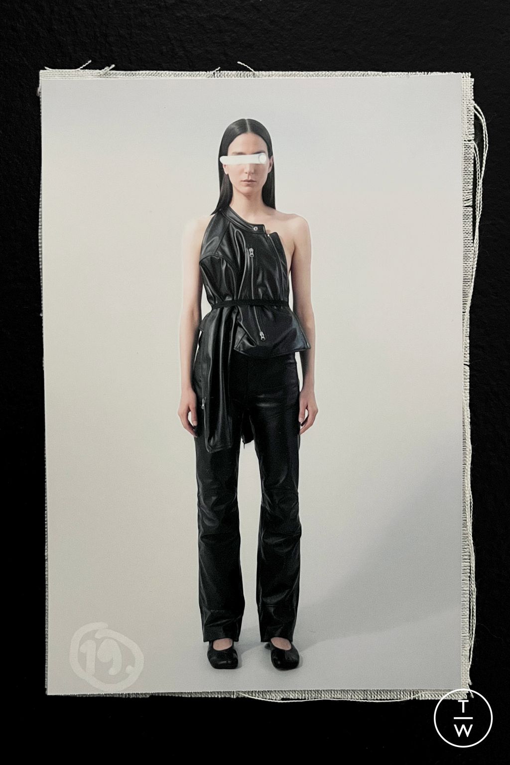 Fashion Week Milan Resort 2025 look 19 from the MM6 collection womenswear