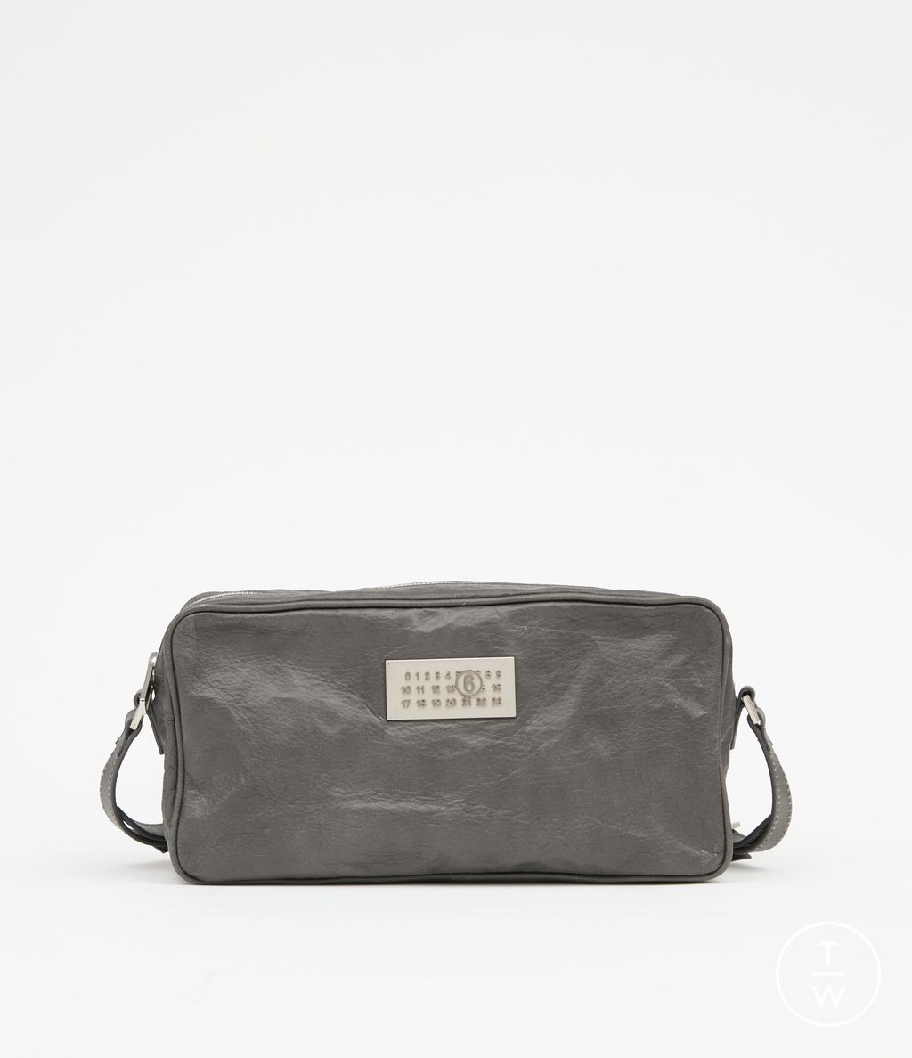 Fashion Week Milan Spring/Summer 2024 look 18 from the MM6 Maison Margiela collection womenswear accessories