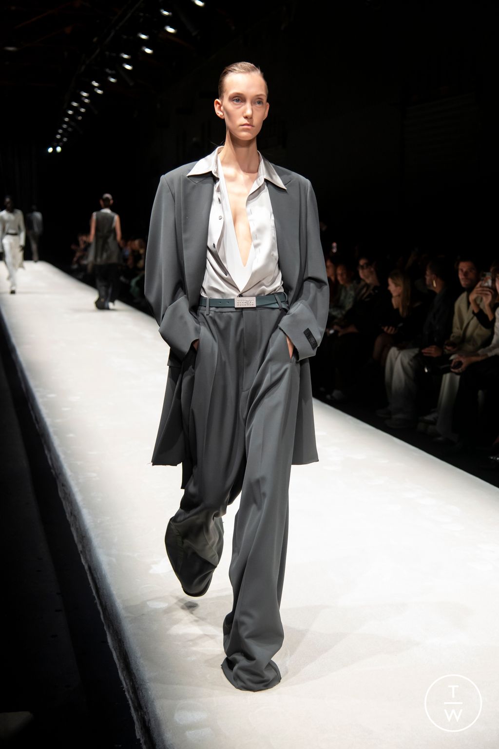 Fashion Week Milan Spring/Summer 2024 look 7 from the MM6 Maison Margiela collection womenswear