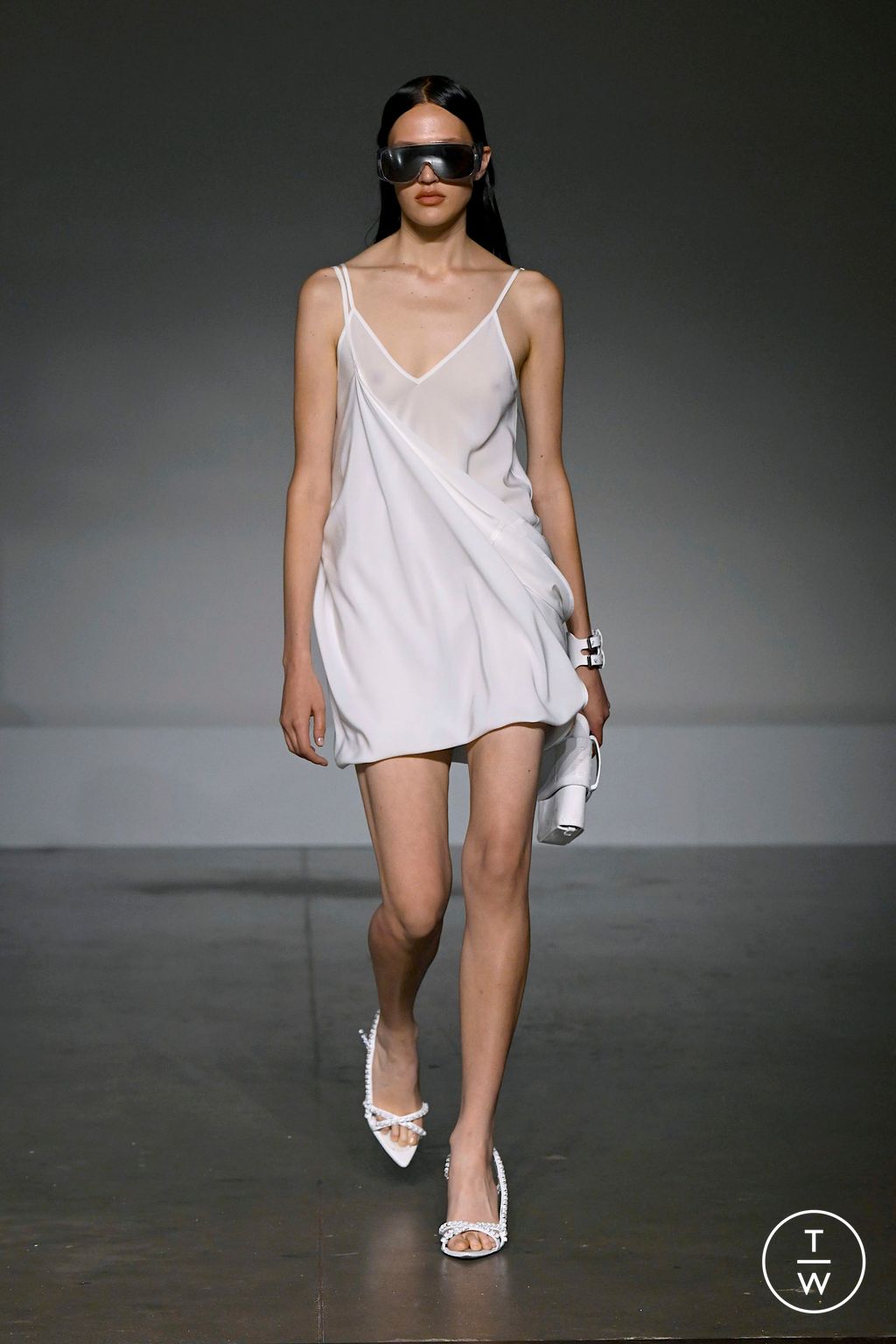 MM6 Maison Margiela SS25 womenswear #30 - Tagwalk: The
