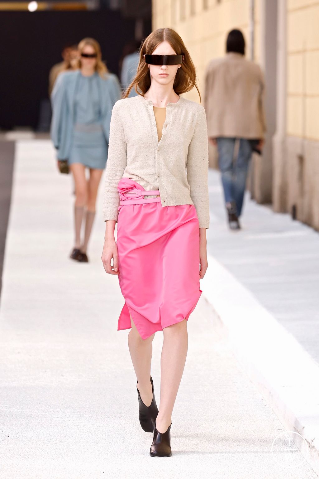 Fashion Week Milan Spring/Summer 2026 look 12 from the MM6 Maison Margiela collection womenswear