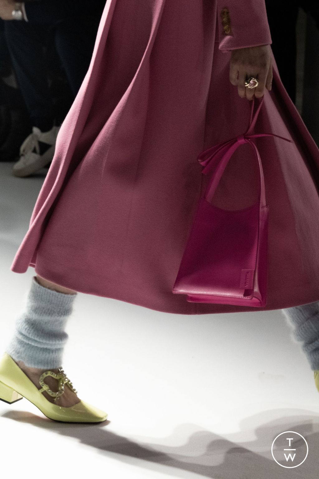 Fashion Week Milan Fall/Winter 2023 look 11 from the Vivetta collection 女装配饰