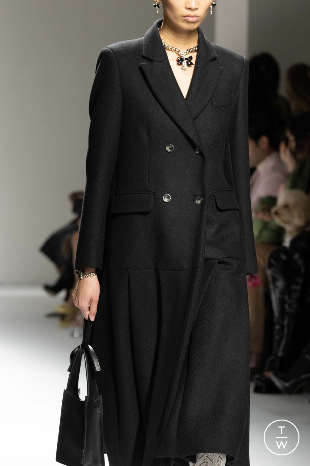 Fashion Week Milan Fall/Winter 2023 look 41 de la collection Vivetta womenswear accessories