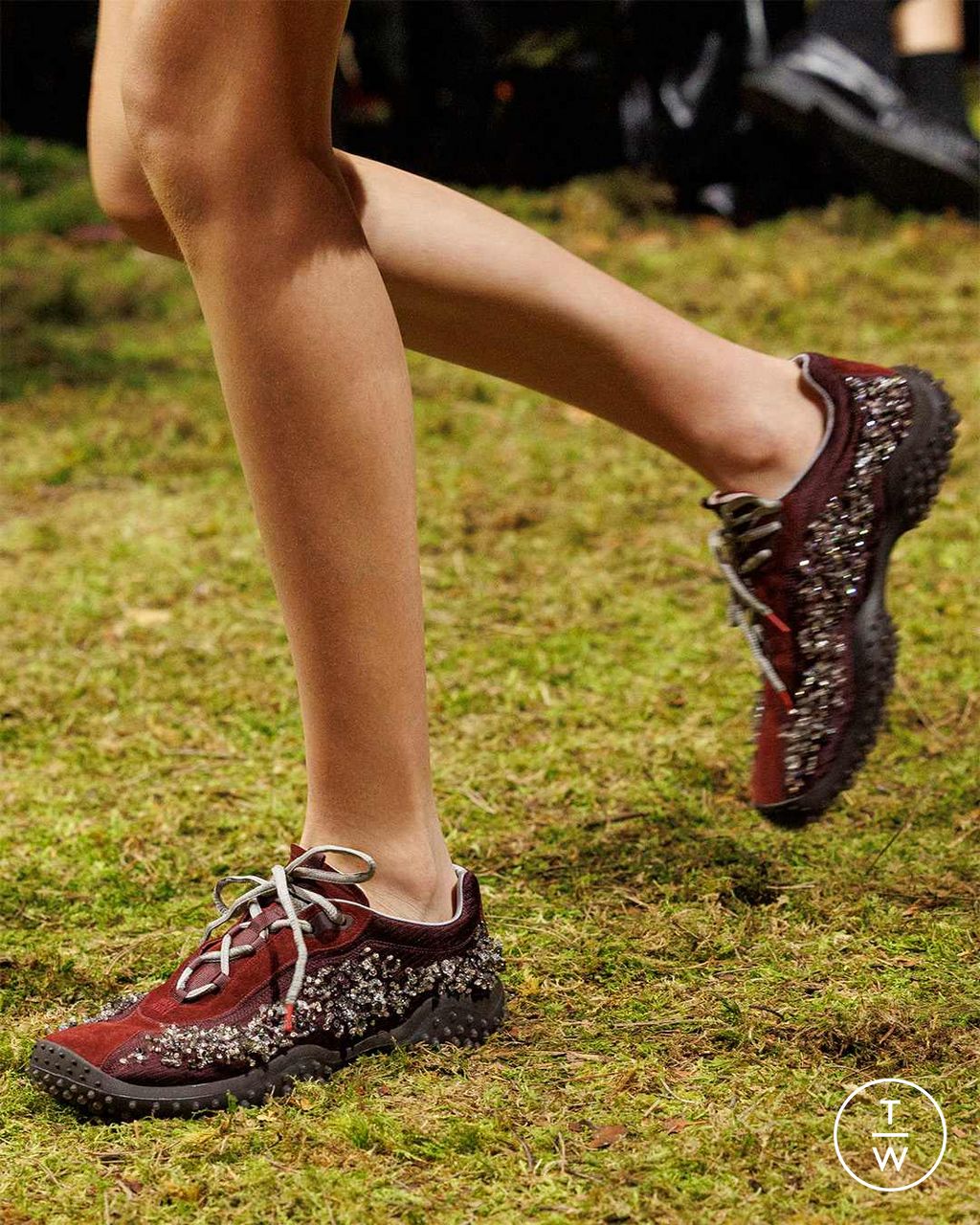 Fashion Week Paris Fall/Winter 2026 look 25 from the Miu Miu collection 女装配饰