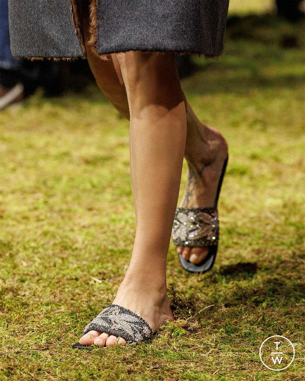 Fashion Week Paris Fall/Winter 2026 look 38 from the Miu Miu collection womenswear accessories