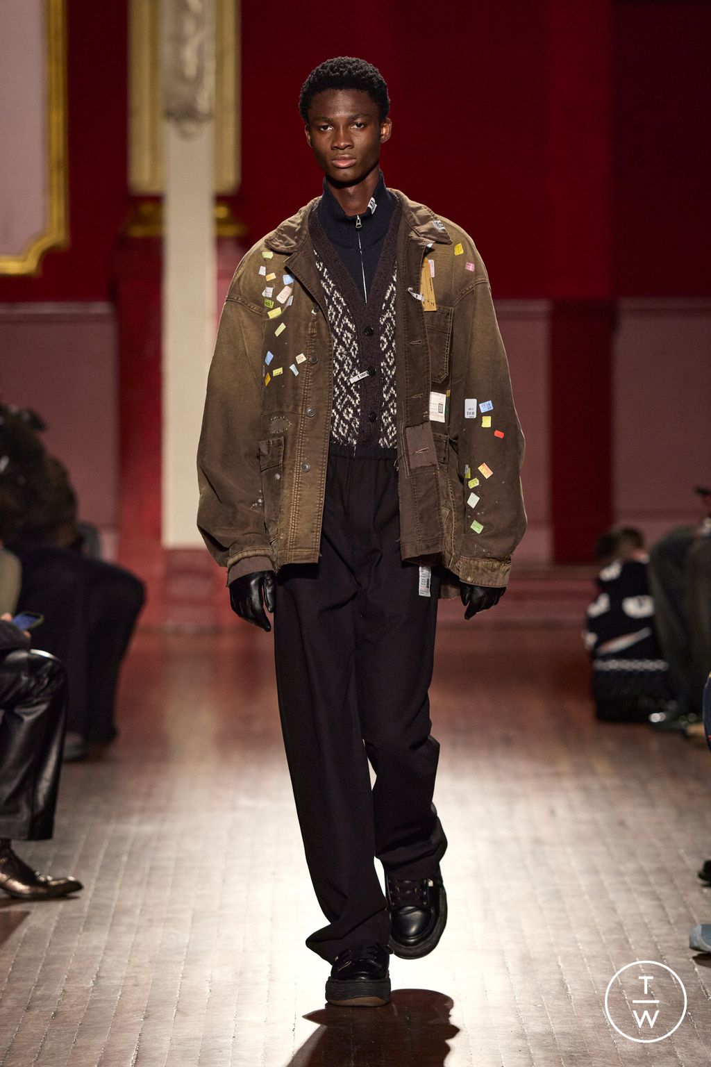 Fashion Week Paris Fall/Winter 2026 look 17 de la collection Maison Mihara Yasuhiro menswear