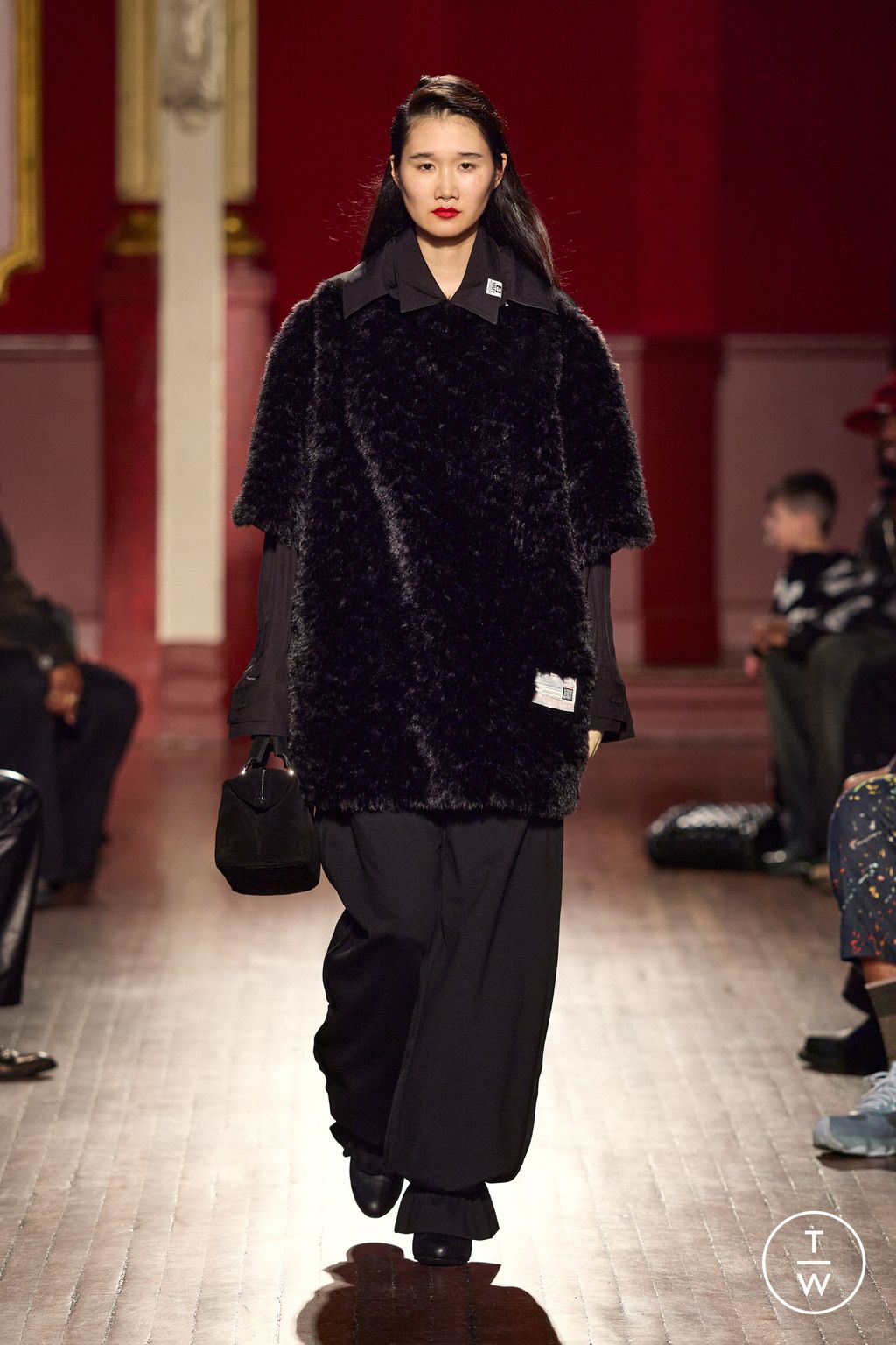 Fashion Week Paris Fall/Winter 2026 look 47 from the Maison Mihara Yasuhiro collection menswear