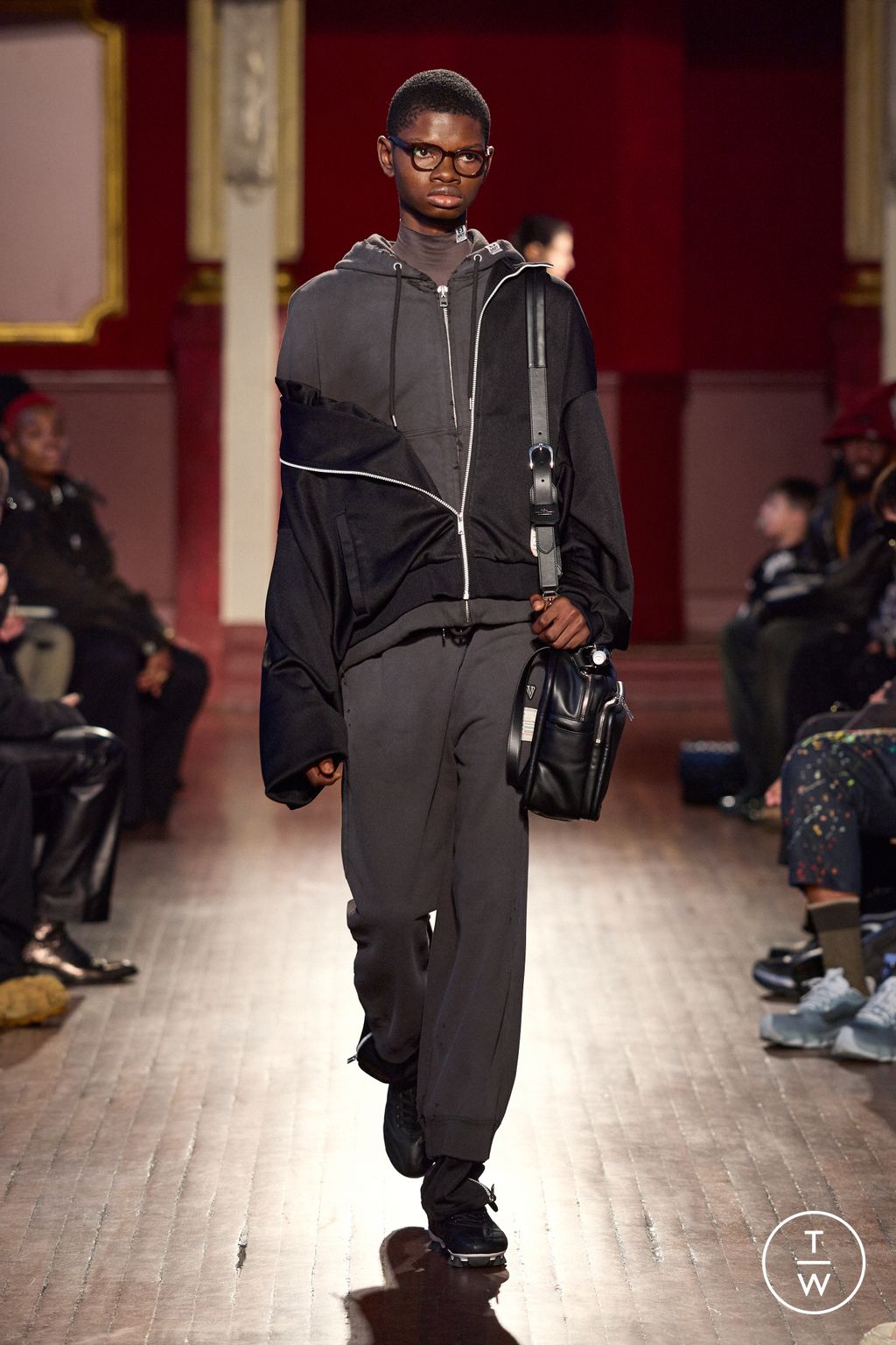 Fashion Week Paris Fall/Winter 2026 look 52 from the Maison Mihara Yasuhiro collection menswear