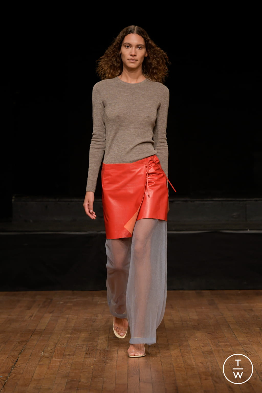 Fashion Week New York Fall/Winter 2022 look 1 de la collection Maryam Nassir Zadeh womenswear