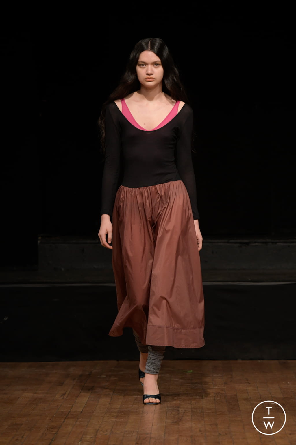 Fashion Week New York Fall/Winter 2022 look 13 from the Maryam Nassir Zadeh collection womenswear