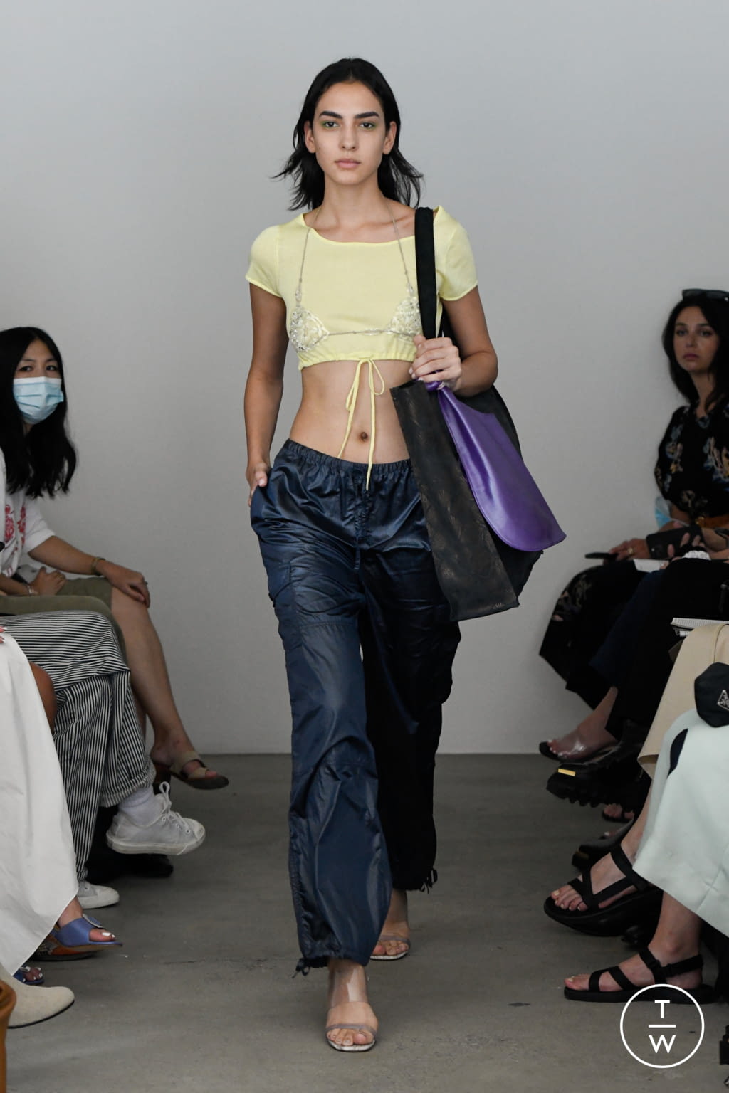 Fashion Week New York Spring/Summer 2022 look 18 from the Maryam Nassir Zadeh collection 女装