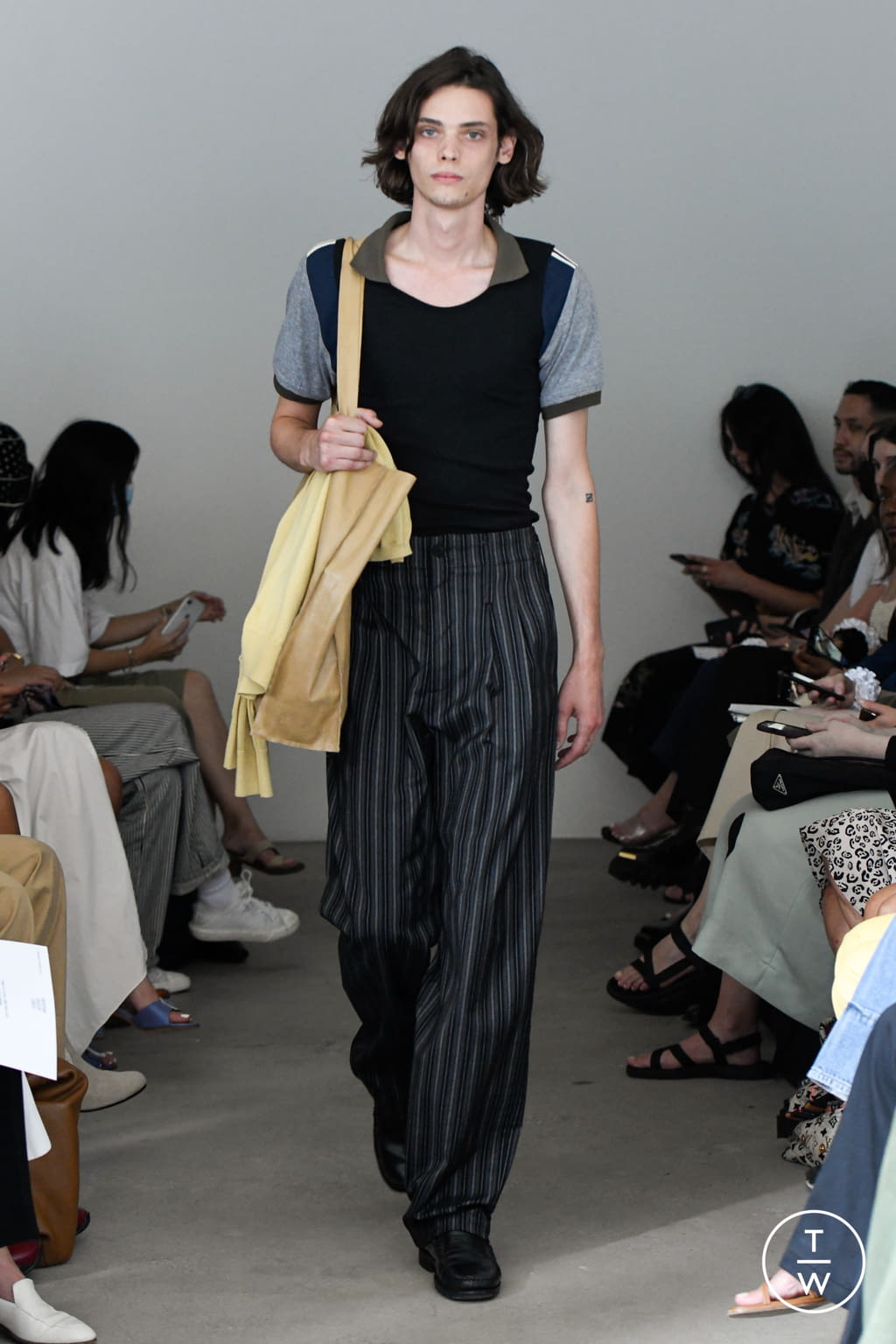 Fashion Week New York Spring/Summer 2022 look 20 from the Maryam Nassir Zadeh collection 女装