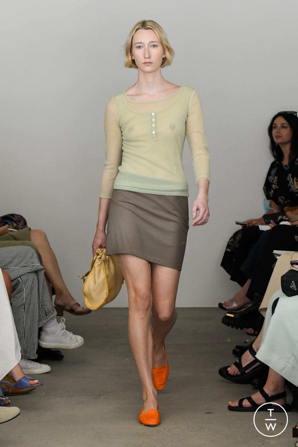 Fashion Week New York Spring/Summer 2022 look 29 de la collection Maryam Nassir Zadeh womenswear
