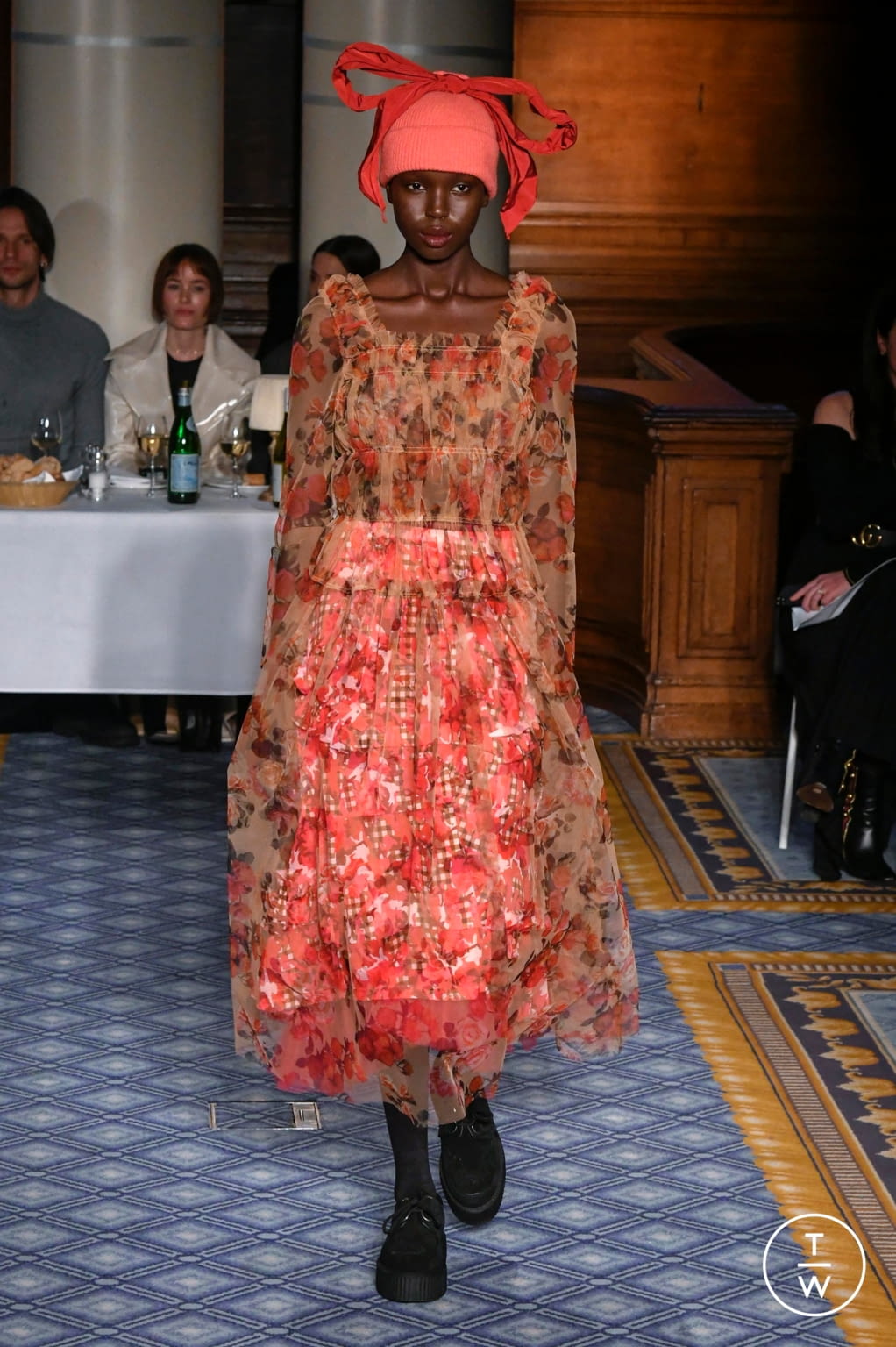Fashion Week London Fall/Winter 2020 look 17 from the Molly Goddard collection womenswear
