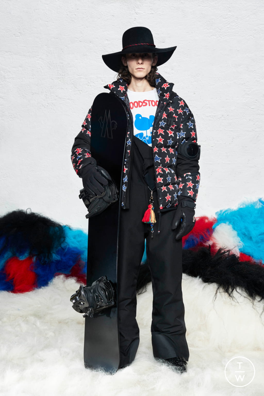Fashion Week Milan Fall/Winter 2019 look 67 from the Moncler Genius collection 女装