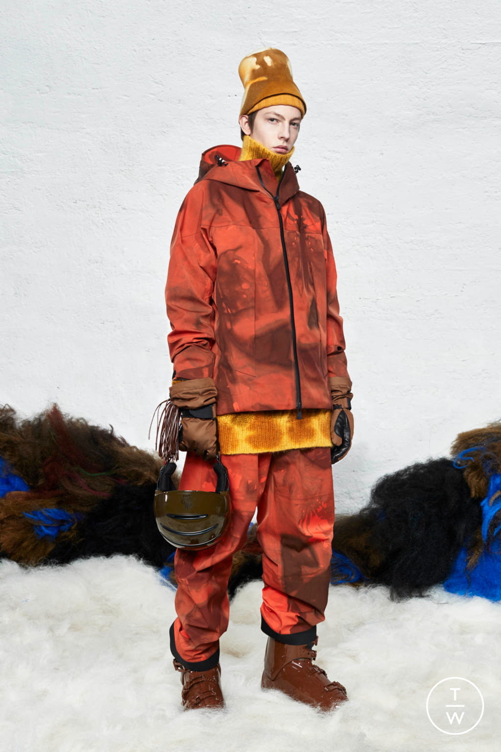 Fashion Week Milan Fall/Winter 2019 look 84 from the Moncler Genius collection 女装