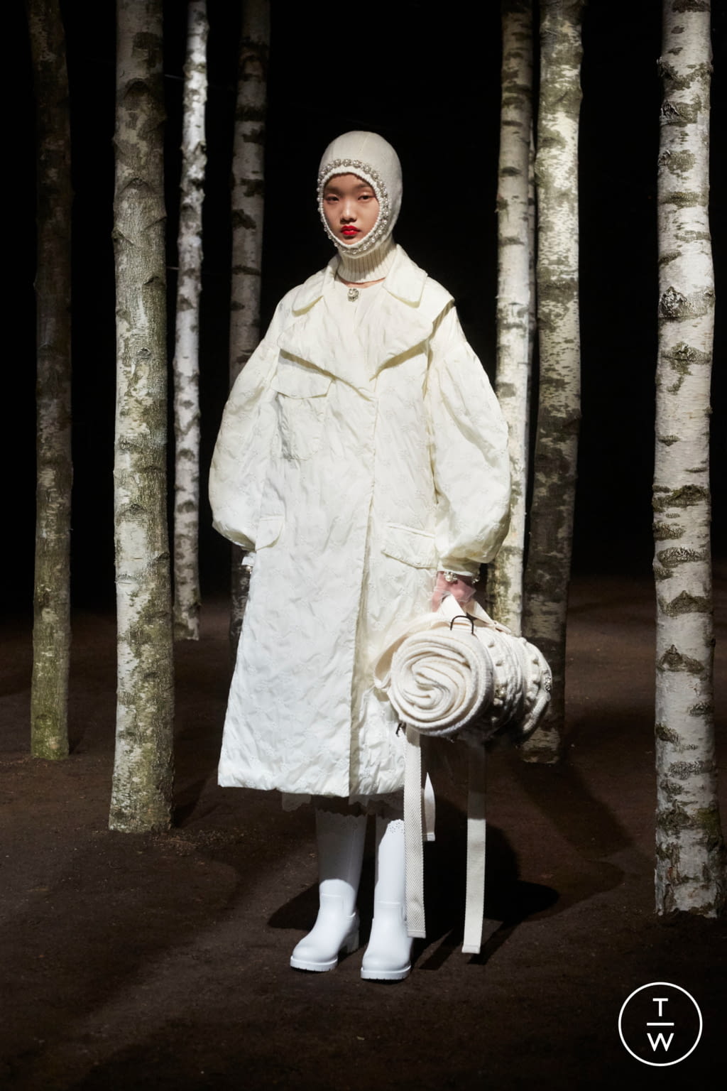 Fashion Week Milan Fall/Winter 2019 look 93 from the Moncler Genius collection 女装