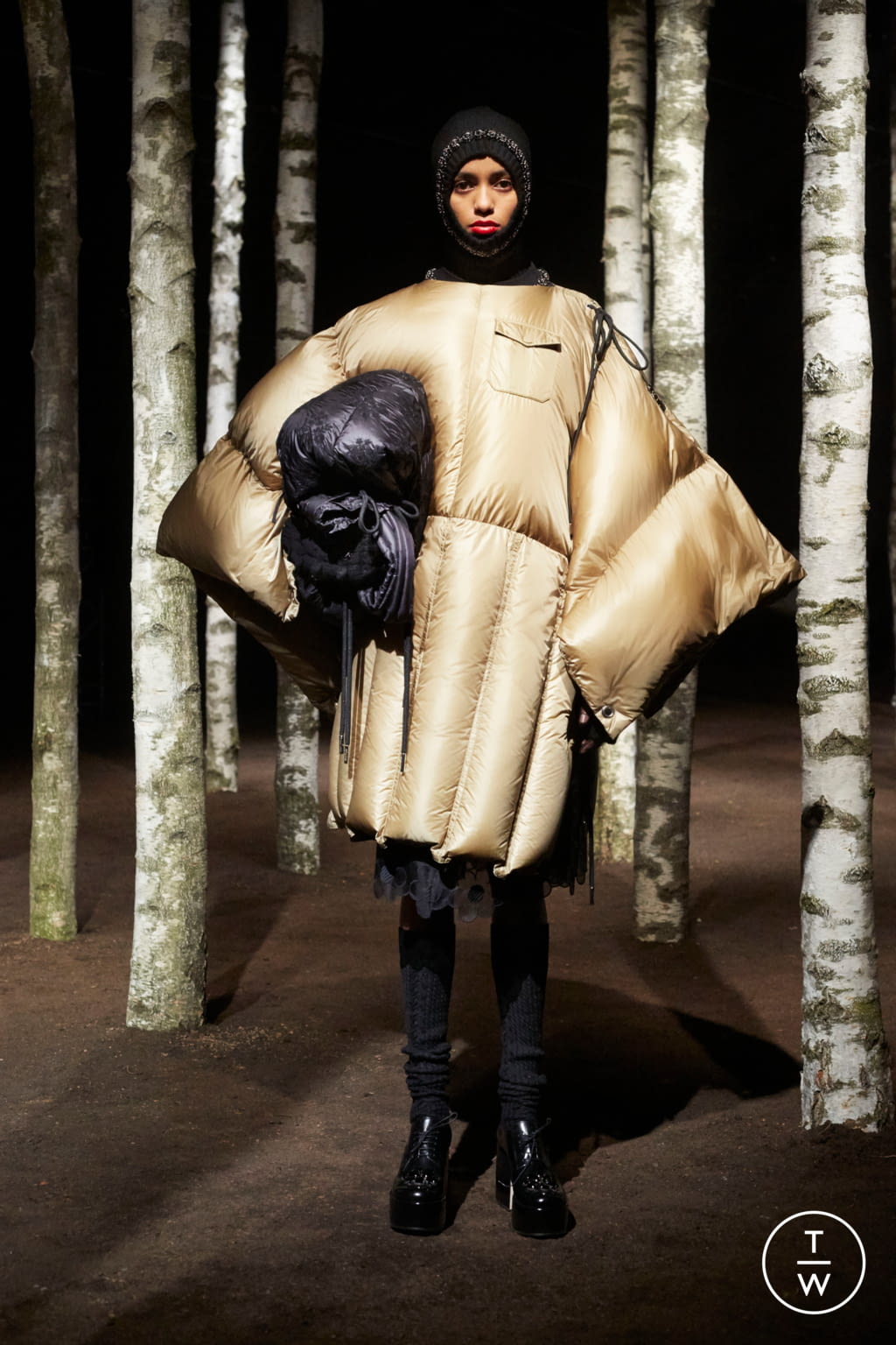 Fashion Week Milan Fall/Winter 2019 look 110 from the Moncler Genius collection 女装