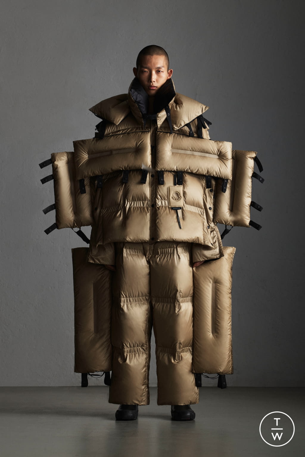 Fashion Week Milan Fall/Winter 2019 look 13 from the Moncler Genius collection 男装