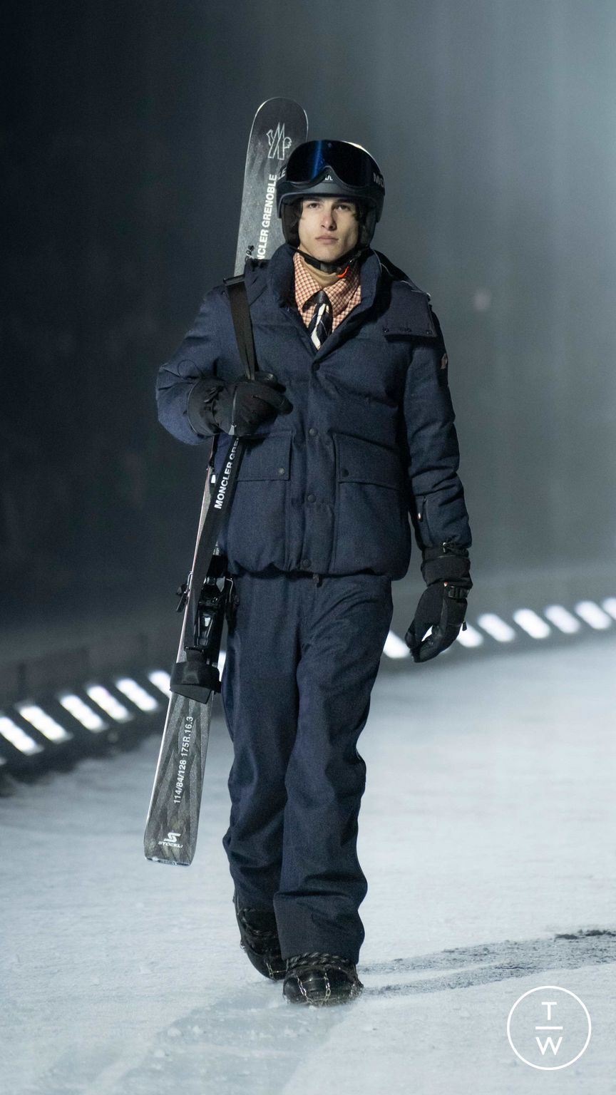Fashion Week Milan Fall/Winter 2026 look 14 de la collection Moncler menswear