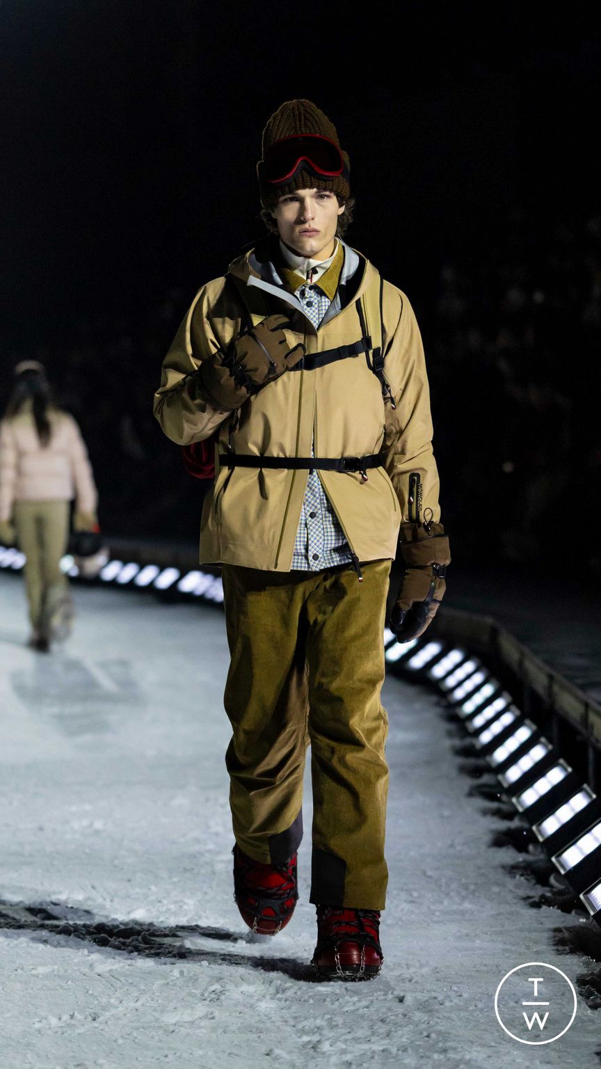 Fashion Week Milan Fall/Winter 2026 look 18 from the Moncler collection menswear